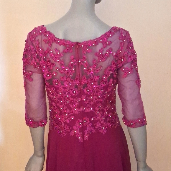 NWTO Evening Gown - Picture 4 of 8